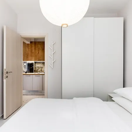 #sunflower By Halu! Apartment Thessaloniki